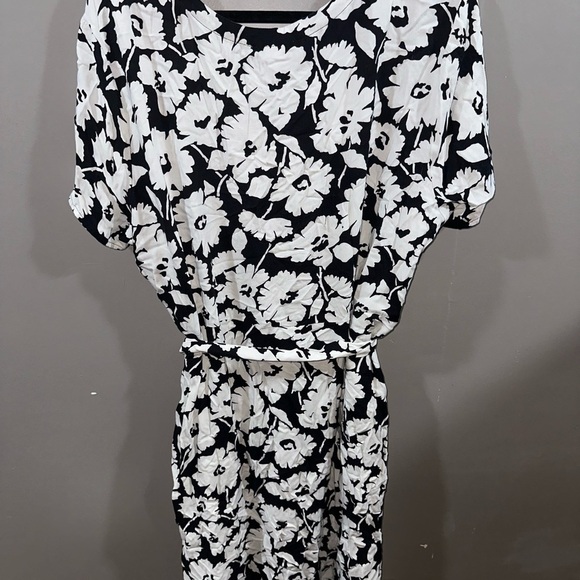XXL Amazon Essentials dress - Picture 3 of 6